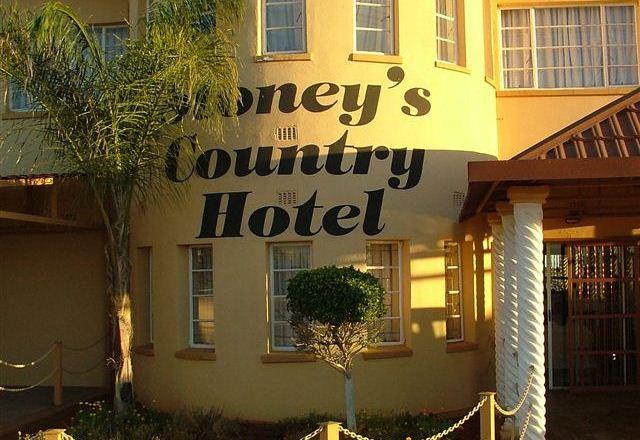 Stoney's Country Hotel