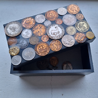 Craft your own vintage coin keepsake box